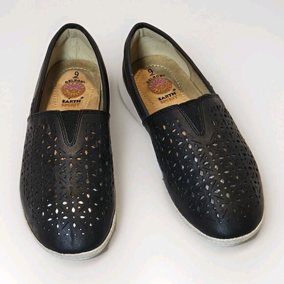 Earth Spirit Shoes - Earth Spirit Black Perforated Faux Leather Loafers Women's sz 9 EUC